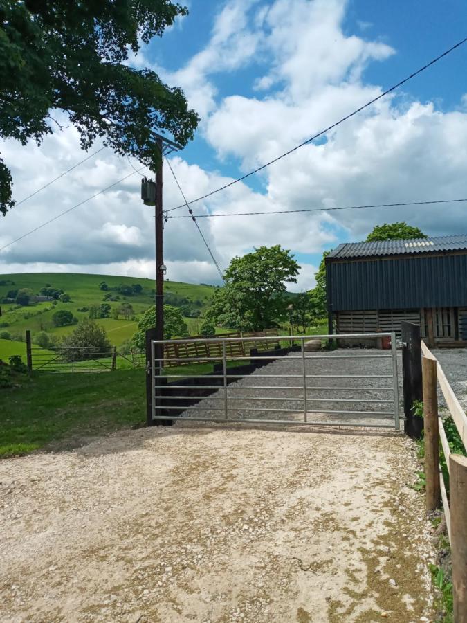 Orchard Meadow Shepherd Huts Leek-Buxton-Ashbourne Upper Elkstone Exterior photo